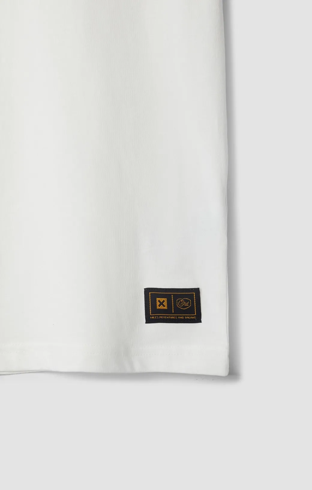 CAMISETA BASIC PREMIUM CRD BLANCA