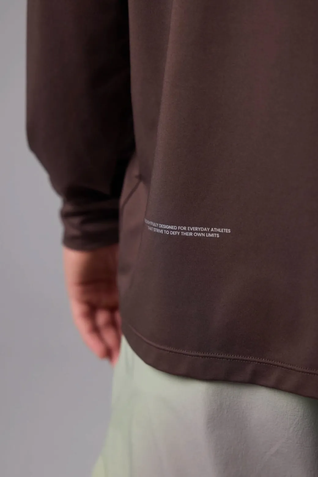 CAMISETA MANGA LARGA TRAIN SOLID BROWN