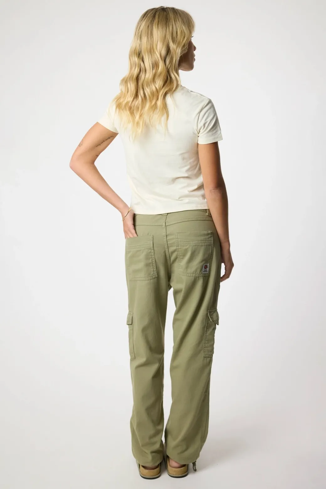 CAMISETA MUJER HARDY CREMA