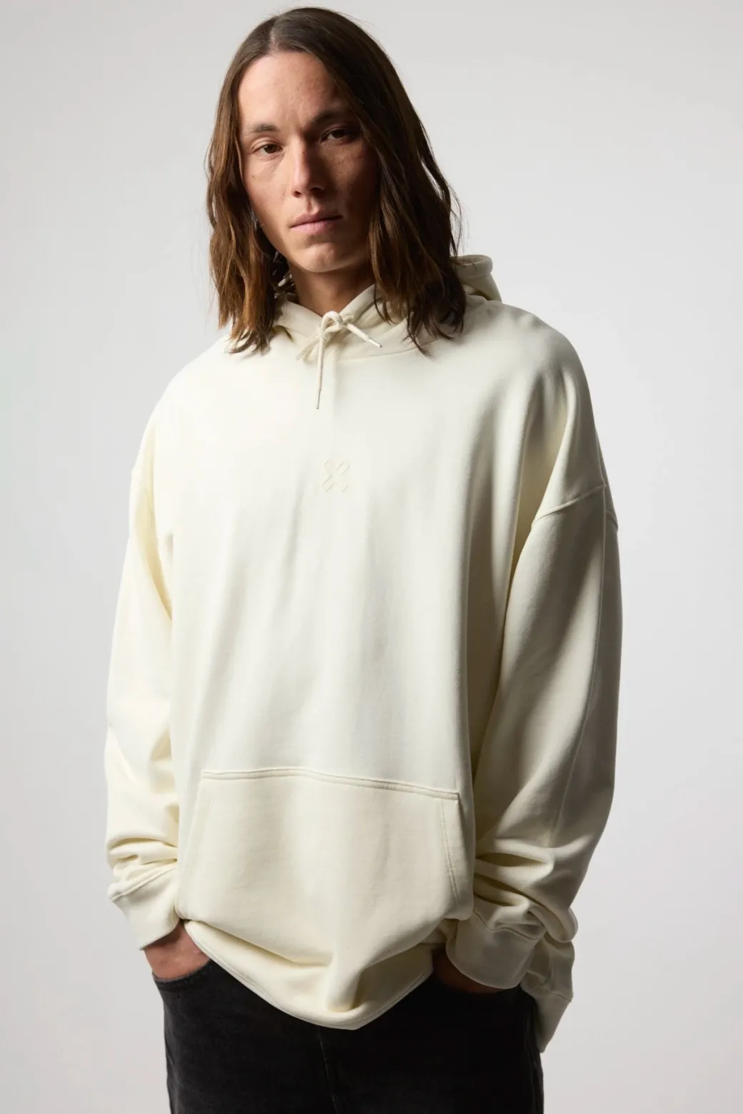 SUDADERA CON CAPUCHA BONFIRE CREMA