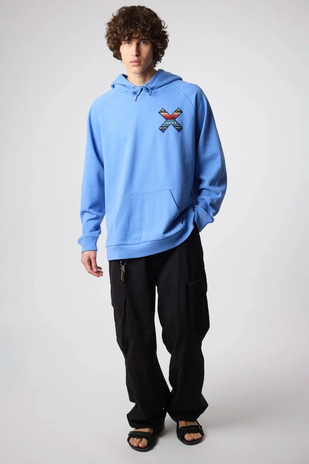 SUDADERA CON CAPUCHA CLASSIC JAY BLUE