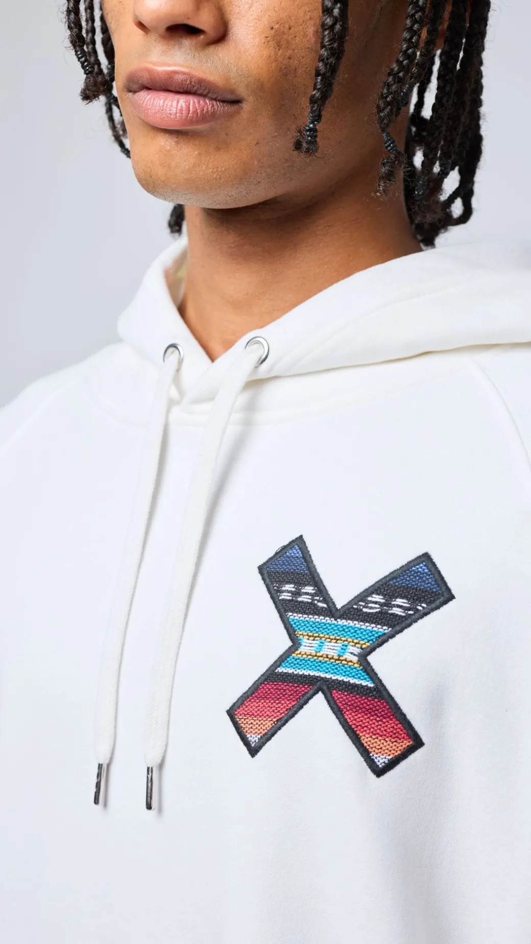 SUDADERA CON CAPUCHA CLASSIC BLANCO ROTO