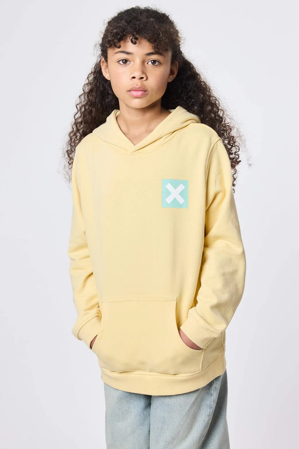 SUDADERA CON CAPUCHA KIDS NATURE LIGHT YELLOW