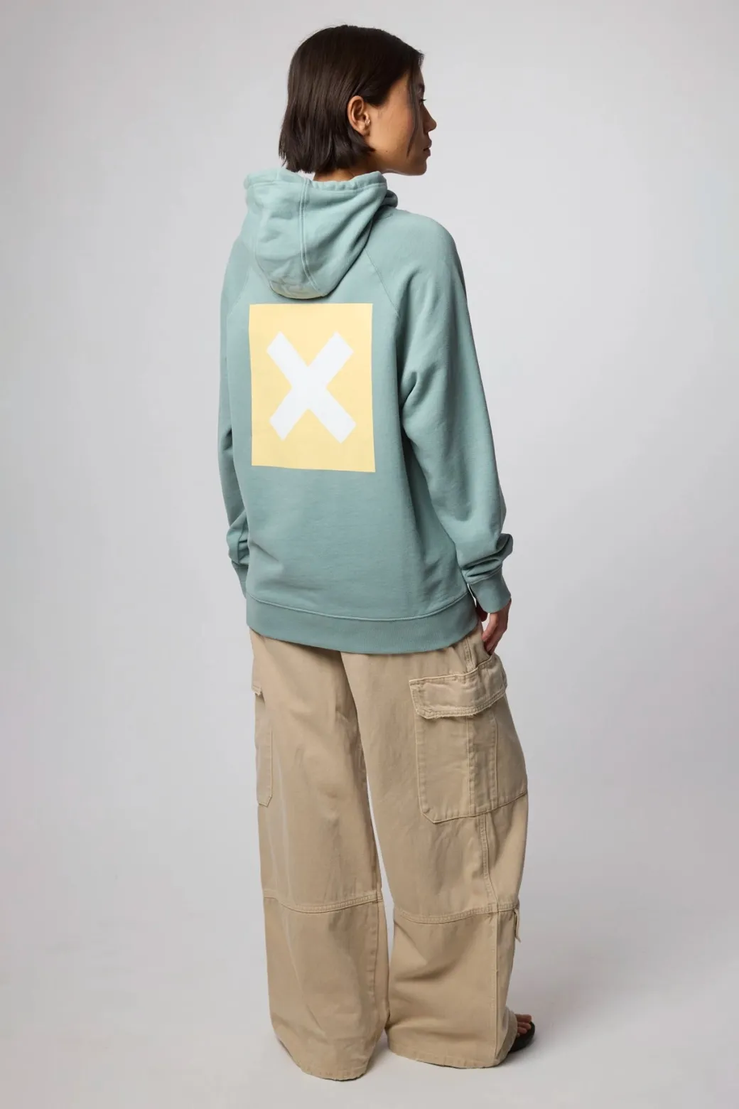 SUDADERA CON CAPUCHA NATURE MENTA