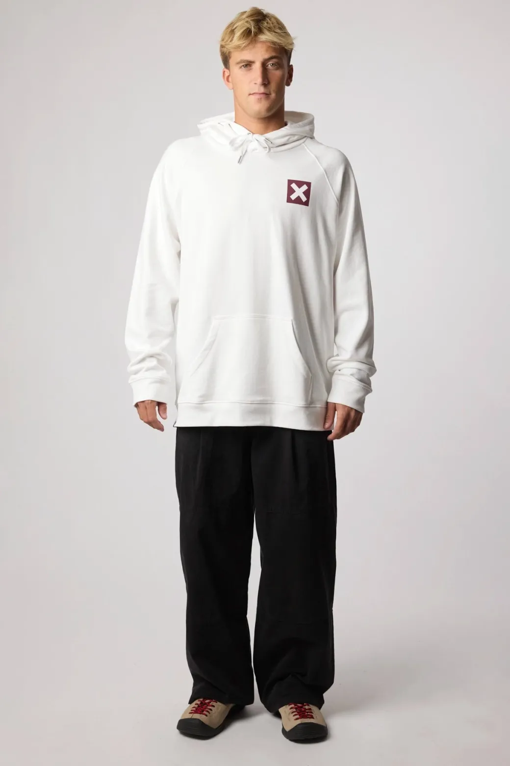 SUDADERA CON CAPUCHA NATURE BLANCA