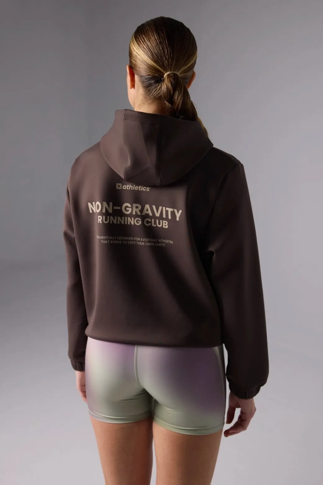 SUDADERA CON CAPUCHA NON-GRAVITY SOLID BROWN