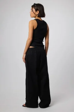 TOP TANK MUJER HEART NEGRO